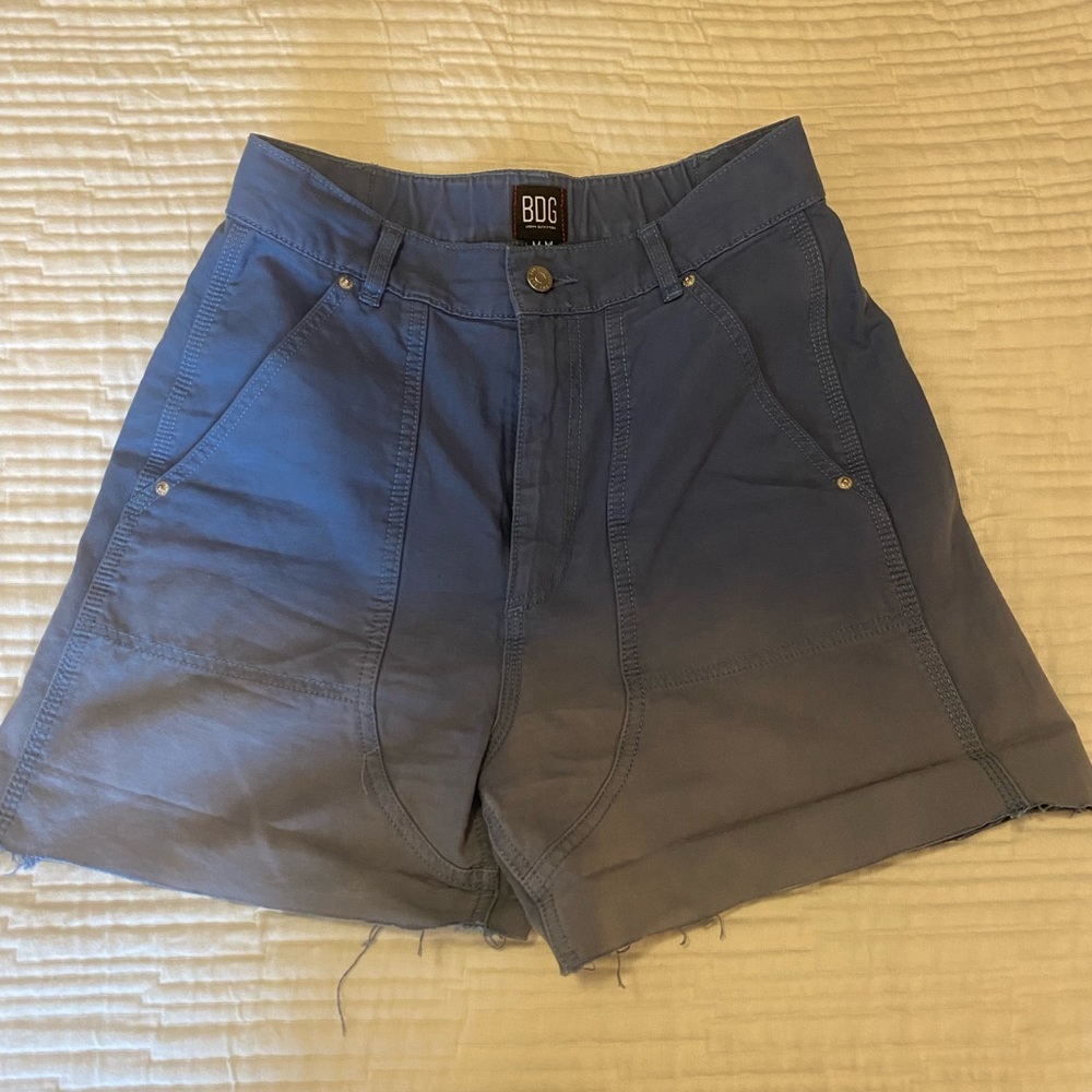 BDG vintage looking painter shorts